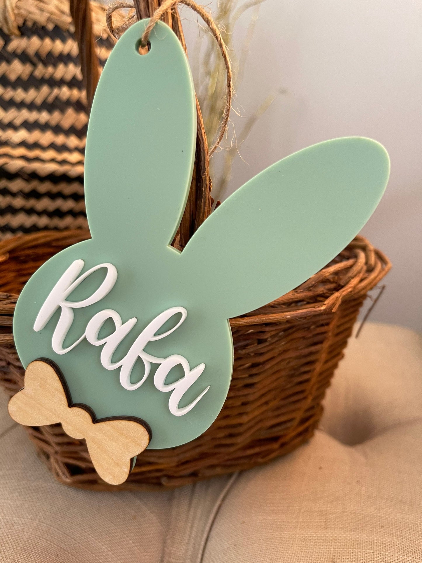 Easter basket tag Personalized Easter Bunny tag Name Charm Custom name tag Wood Easter name tag